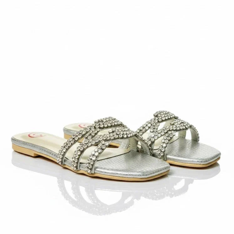 NOORÉ CHARM